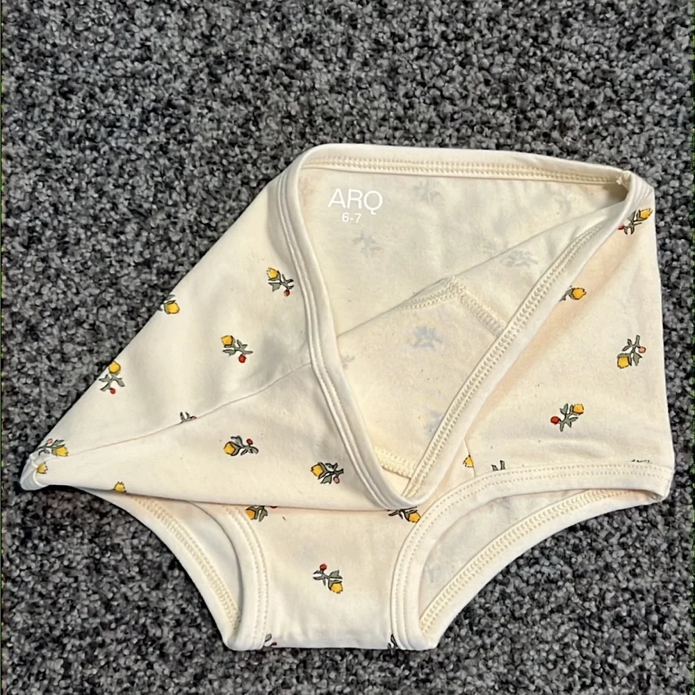 ARQ Boys Calico Underwear Size 6-7 NWOT - Picture 3 of 3